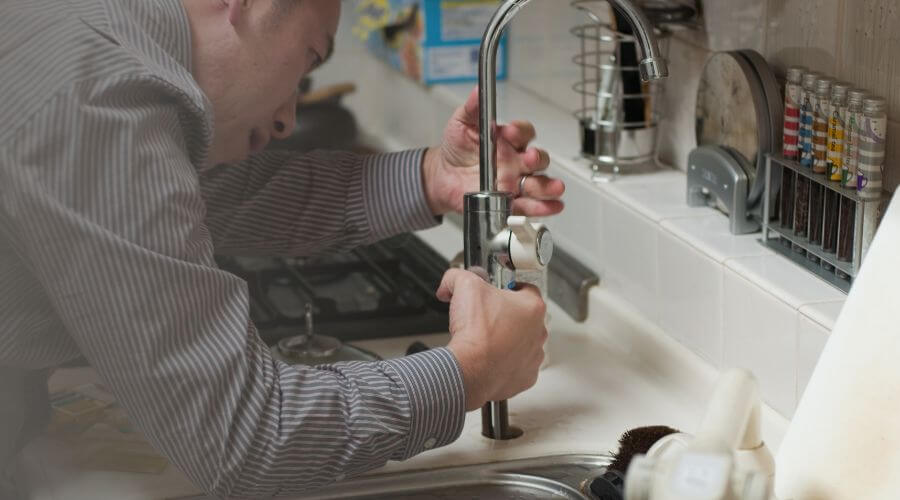 Local water heater installation in Greendale, WI